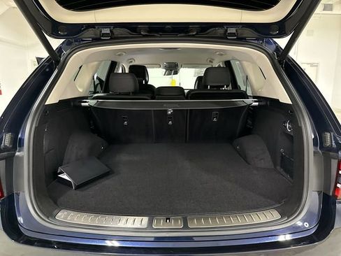 Used 2025 Genesis GV80 2.5T Standard AWD/4WD image 24