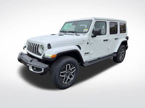 New 2026 Jeep Wrangler Unlimited Sahara w/ Safety Group AWD/4WD image 6