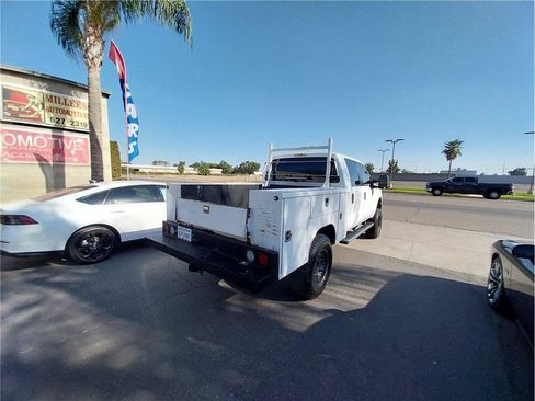 Used 2016 Ford F250 XLT AWD/4WD image 5