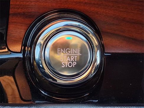 Certified 2022 Lincoln Corsair Reserve w/ Elements Package image 17