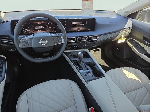 New 2026 Nissan Sentra SL FWD image 11