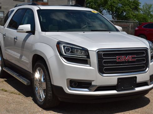 Used 2017 GMC Acadia Limited SLT FWD image 3