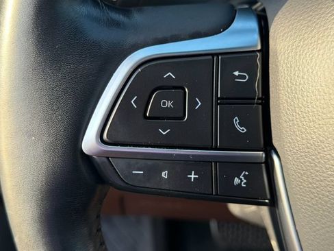 Used 2021 Toyota Highlander Platinum AWD/4WD image 27
