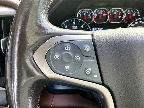 Used 2018 Chevrolet Silverado 1500 High Country AWD/4WD image 12
