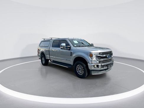 Used 2021 Ford F250 XLT w/ XLT Premium Package AWD/4WD image 2