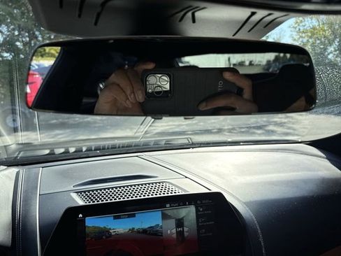 Used 2022 BMW M850i Gran Coupe xDrive w/ M Carbon Exterior Package image 15