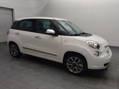 Used 2017 FIAT 500L Lounge image 11