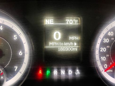 Used 2015 RAM 1500 Tradesman AWD/4WD image 25