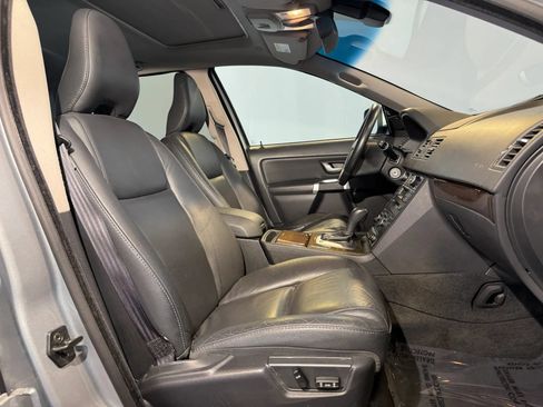 Used 2011 Volvo XC90 3.2 FWD image 21