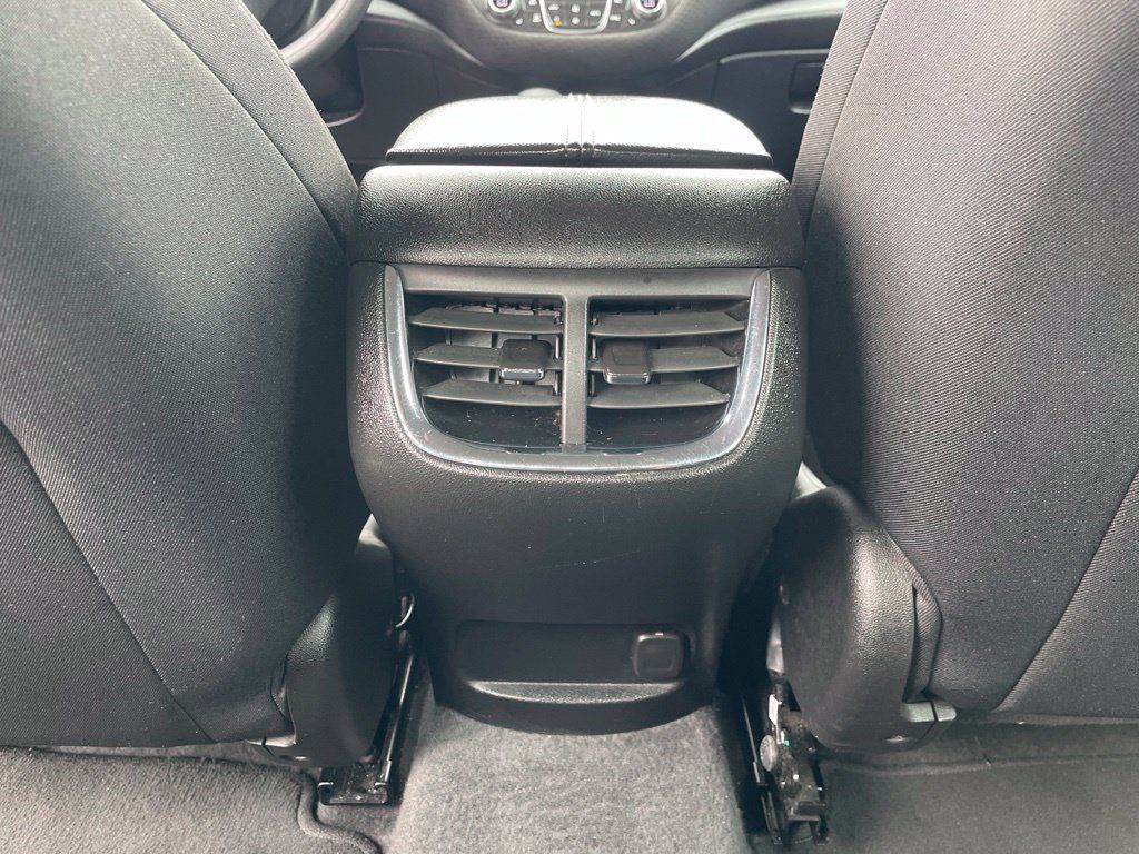 Used 2024 Chevrolet Malibu LT FWD image 20