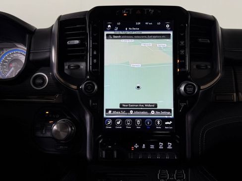 Used 2019 RAM 1500 Limited AWD/4WD image 19