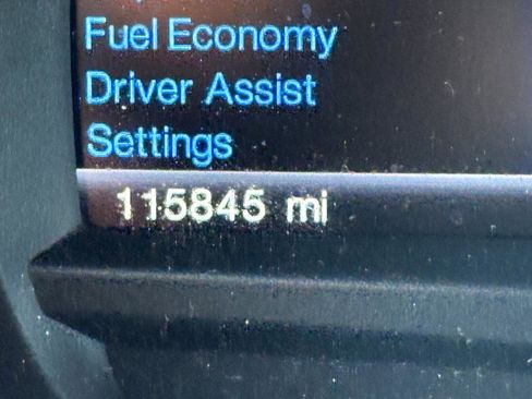 Used 2015 Ford Explorer Limited image 22