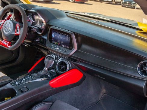 Used 2022 Chevrolet Camaro SS image 11