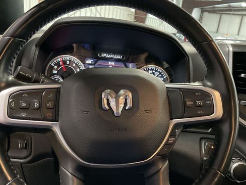 Used 2022 RAM 1500 Big Horn RWD image 16