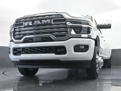 New 2025 RAM 3500 Longhorn w/ Max Tow Package image 68