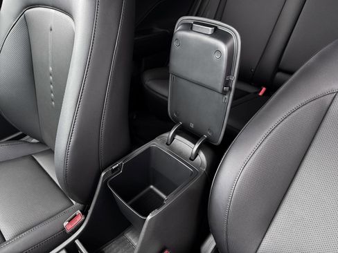 New 2026 Hyundai Kona Limited AWD/4WD image 18