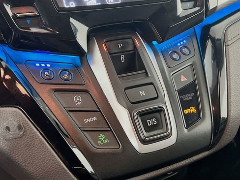Used 2022 Honda Odyssey Elite image 16