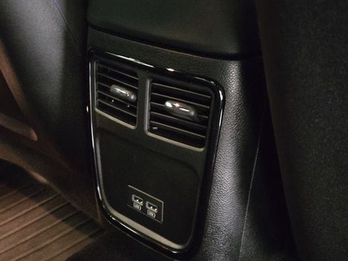 Used 2023 Dodge Charger Scat Pack w/ Daytona Edition Group image 9