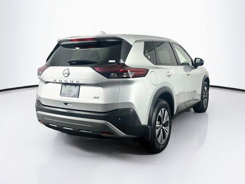 Used 2023 Nissan Rogue SV FWD image 9