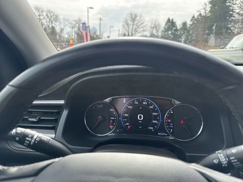 Used 2023 GMC Acadia AT4 w/ Technology Package AWD/4WD image 26