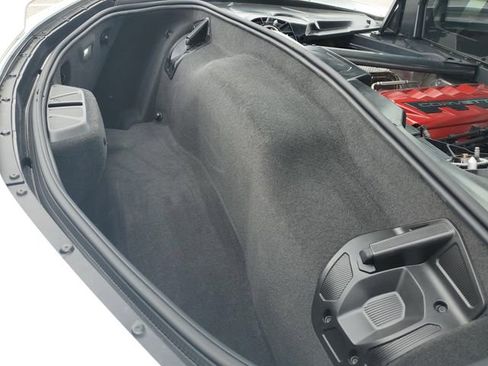 Used 2024 Chevrolet Corvette Stingray Coupe w/ Z51 Performance Package image 14