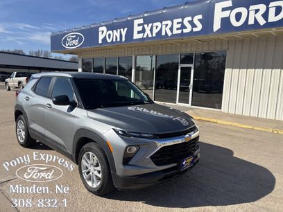 Used 2025 Chevrolet TrailBlazer LS w/ LS Convenience Package