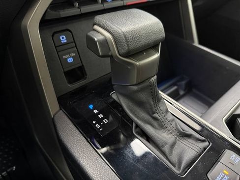 Used 2022 Toyota Tundra SR5 RWD image 22