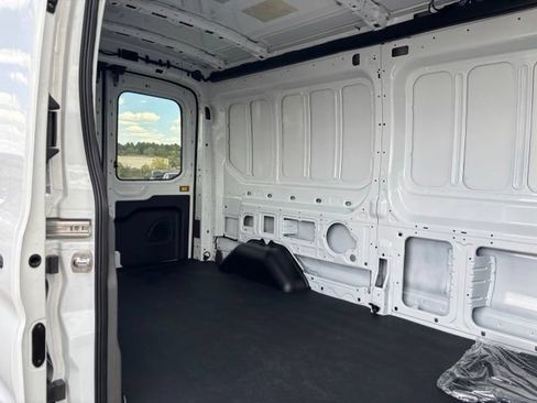 New 2026 Ford Transit 350 148 Medium Roof AWD image 18