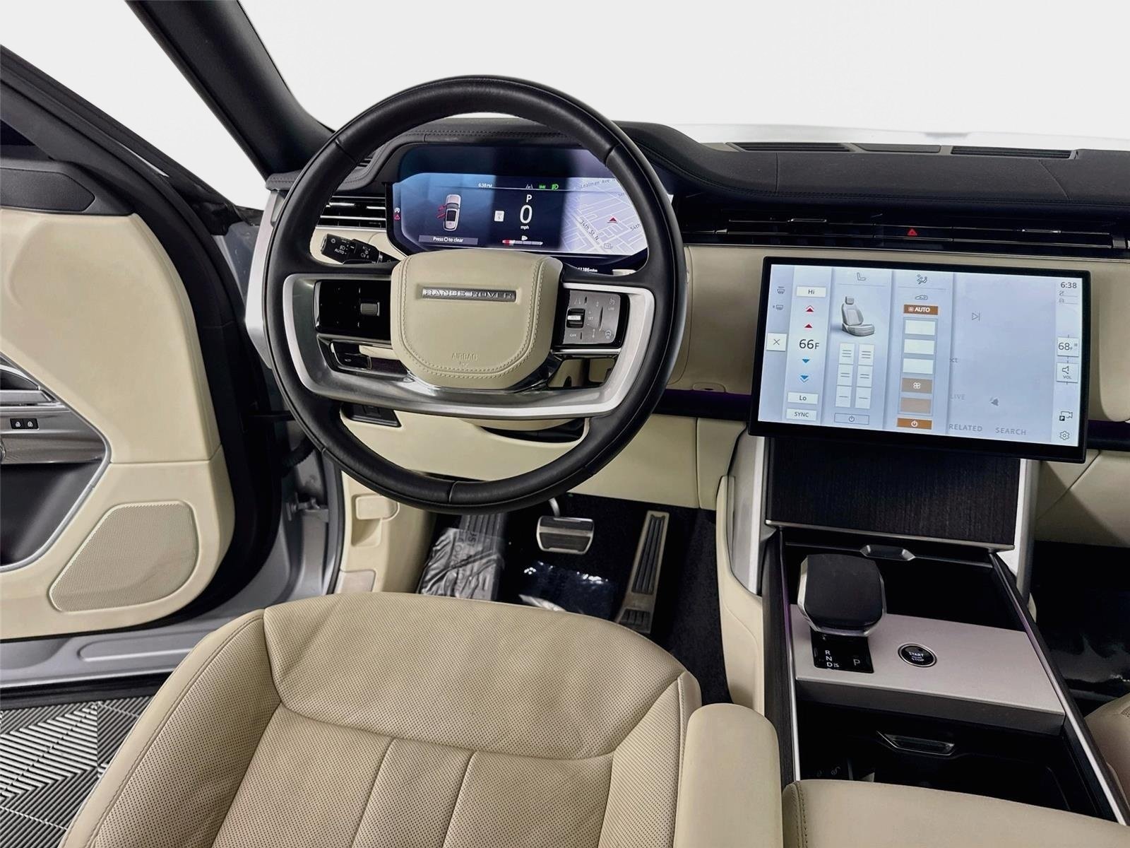 Used 2024 Land Rover Range Rover Long Wheelbase SE AWD/4WD image 25