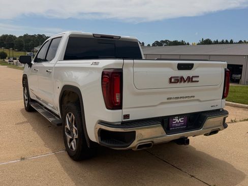 Used 2024 GMC Sierra 1500 SLT w/ SLT Premium Plus Package AWD/4WD image 7