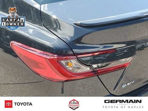 Used 2025 Toyota Camry SE w/ Convenience Package FWD image 16