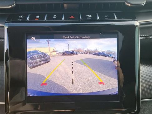 Used 2023 Jeep Grand Cherokee Laredo X image 34