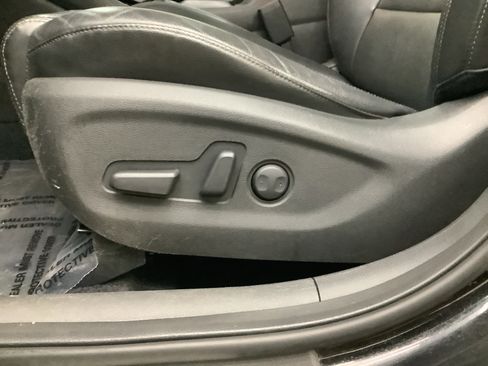 Used 2019 Hyundai Tucson Ultimate w/ Cargo Package AWD/4WD image 12