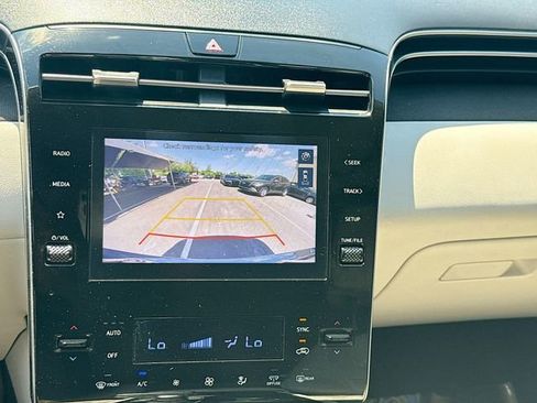 Used 2023 Hyundai Tucson SEL w/ Convenience Package FWD image 13