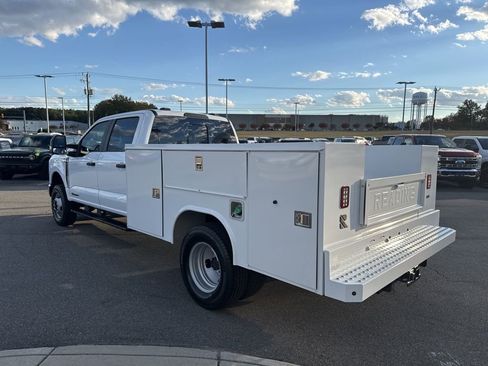 New 2026 Ford F350 XL w/ XL Chrome Package AWD/4WD image 6