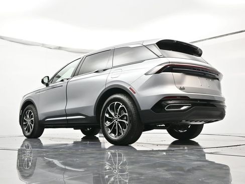 New 2026 Lincoln Nautilus Premier image 56