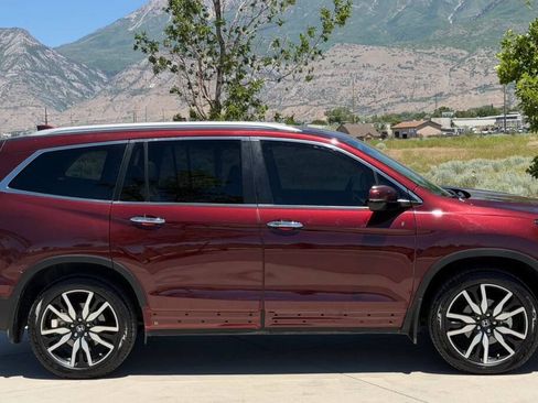 Used 2020 Honda Pilot Elite image 4
