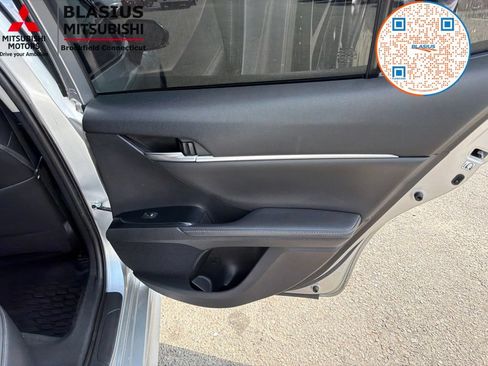 Used 2019 Toyota Camry XSE FWD image 41