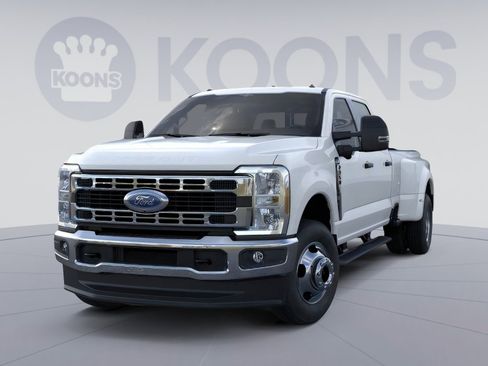 New 2026 Ford F350 XLT w/ 360-Degree Camera Package image 2