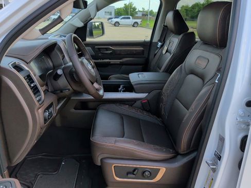 New 2026 RAM 1500 Limited w/ Bed Utility Group AWD/4WD image 13