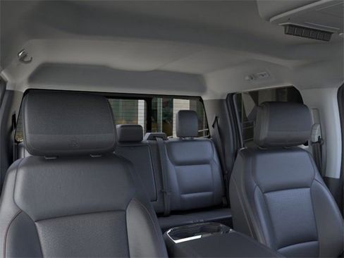 New 2026 Ford F250 Lariat w/ Black Appearance Package image 22