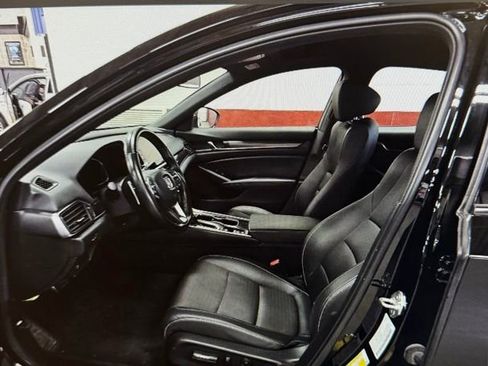 Used 2022 Honda Accord Sport image 14