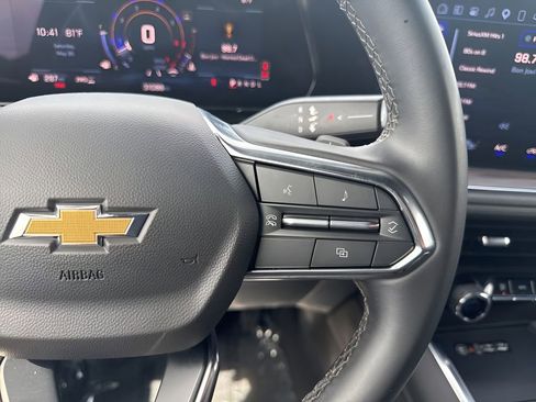 Used 2025 Chevrolet Tahoe LT AWD/4WD image 17