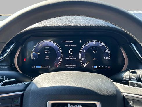 Used 2023 Jeep Grand Cherokee Altitude AWD/4WD image 22
