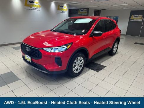 Used 2024 Ford Escape Active AWD/4WD image 2
