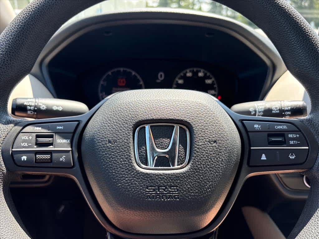 Used 2023 Honda HR-V LX image 16