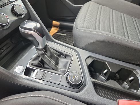 Used 2022 Volkswagen Tiguan S AWD/4WD image 23