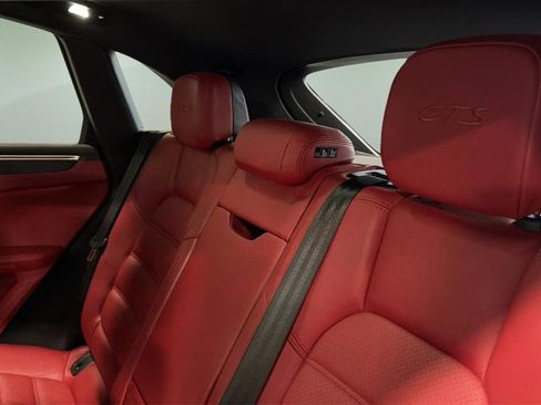Used 2021 Porsche Macan GTS image 15