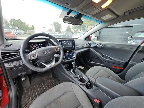 Used 2020 Hyundai Ioniq Blue FWD image 3