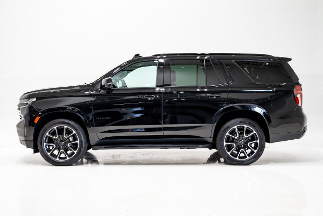 Used 2024 Chevrolet Tahoe RST w/ Luxury Package AWD/4WD image 25